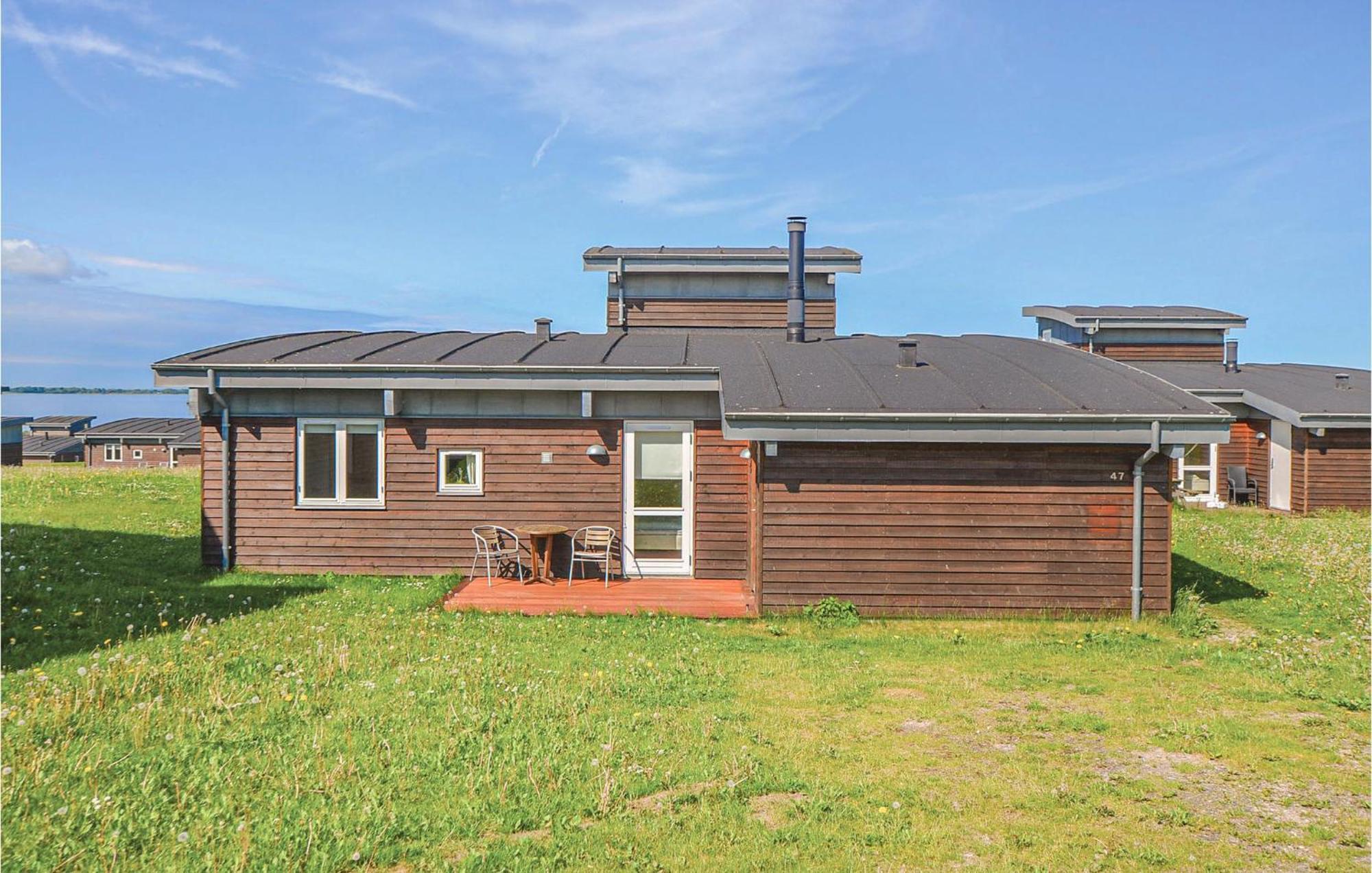 4 Bedroom Nice Home In Fåborg Extérieur photo